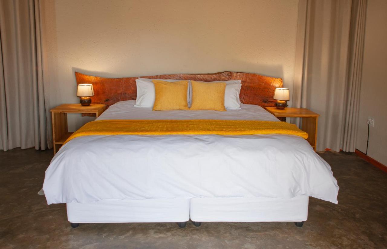 Bongan Safari Lodge Mbabat Екстер'єр фото